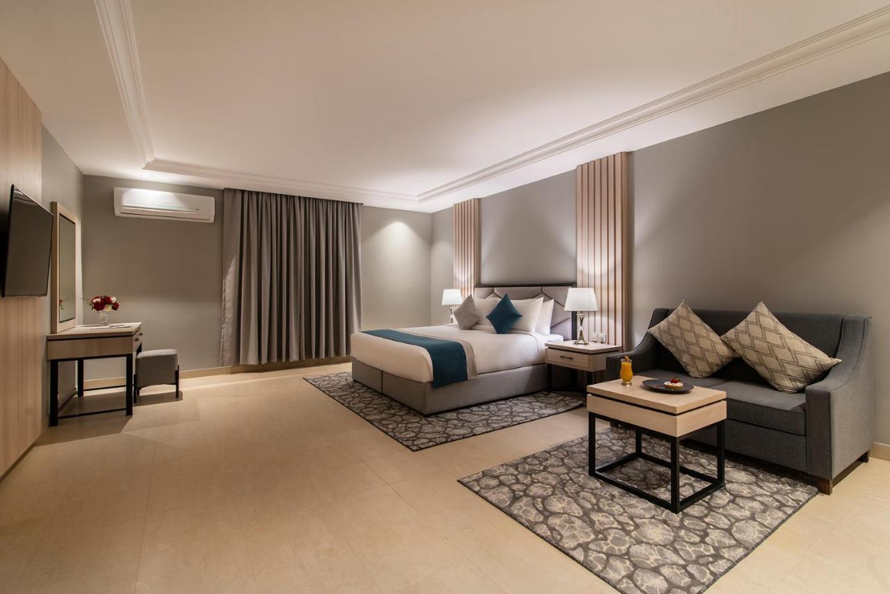 Enala Hotel Apartments - Tabuk Luaran gambar