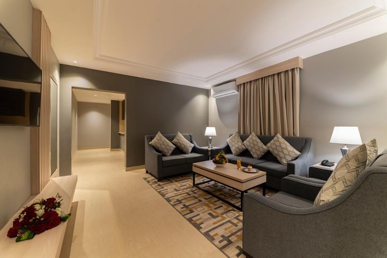 Enala Hotel Apartments - Tabuk Luaran gambar