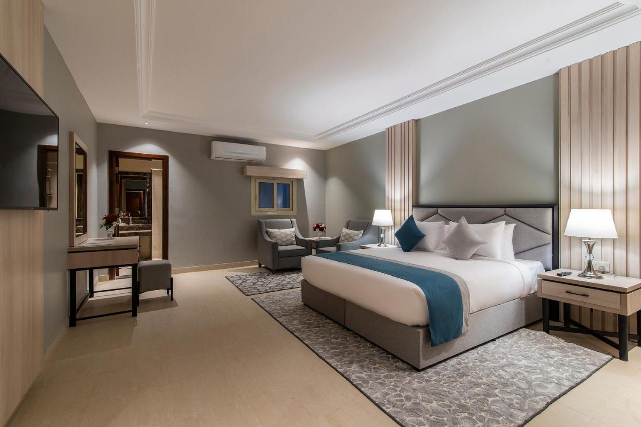 Enala Hotel Apartments - Tabuk Luaran gambar