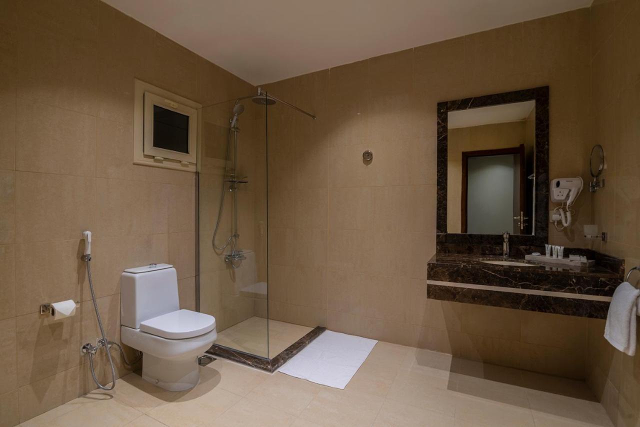Enala Hotel Apartments - Tabuk Luaran gambar