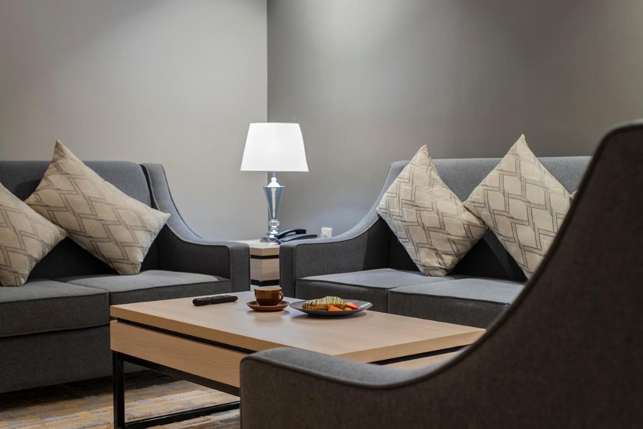 Enala Hotel Apartments - Tabuk Luaran gambar
