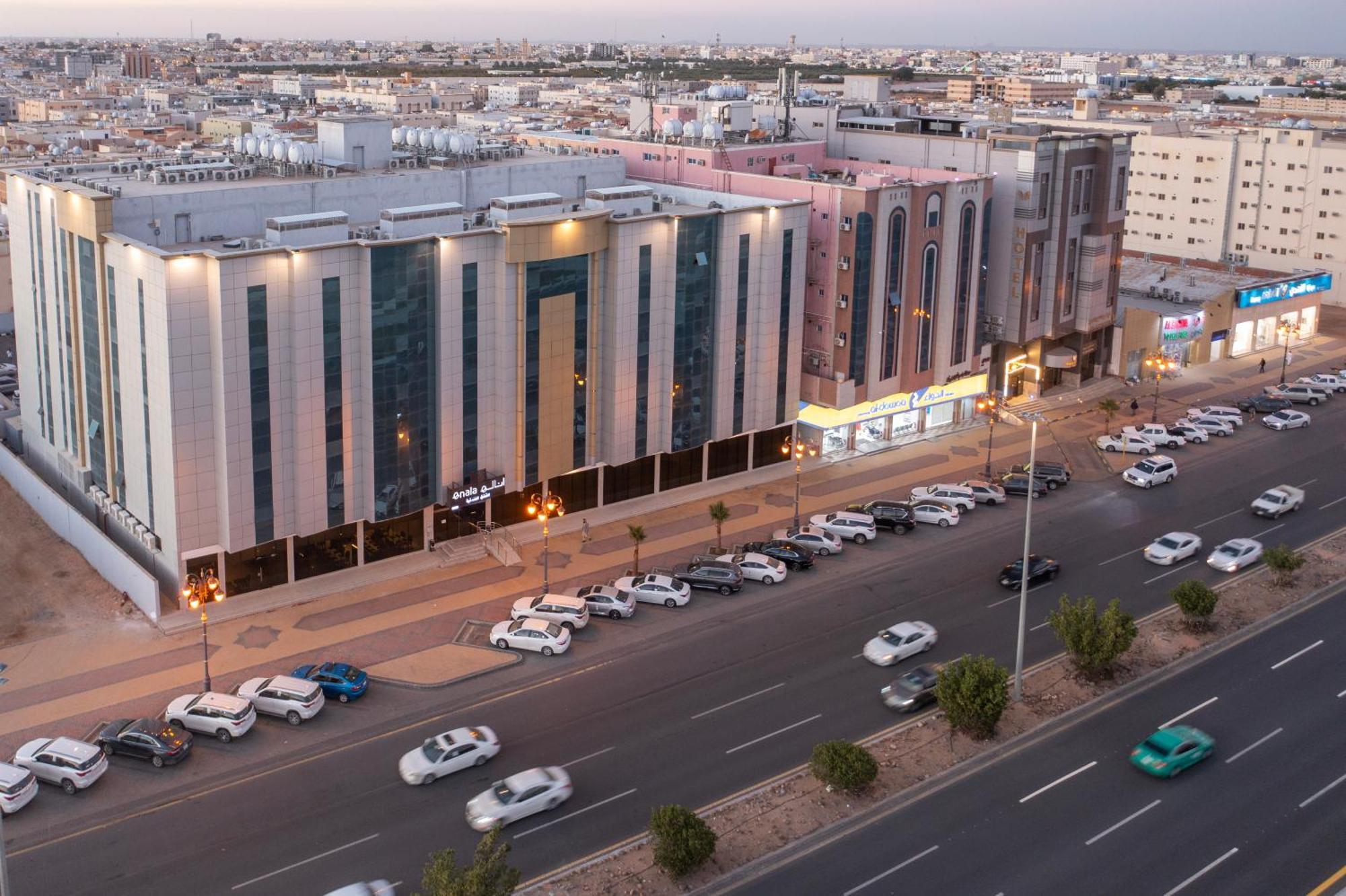 Enala Hotel Apartments - Tabuk Luaran gambar