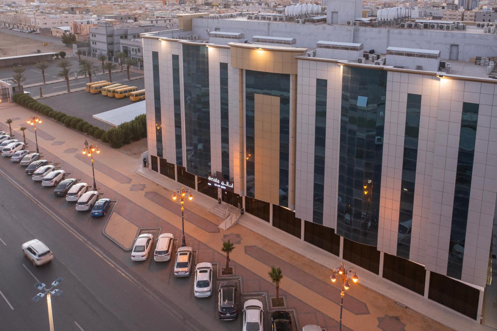 Enala Hotel Apartments - Tabuk Luaran gambar